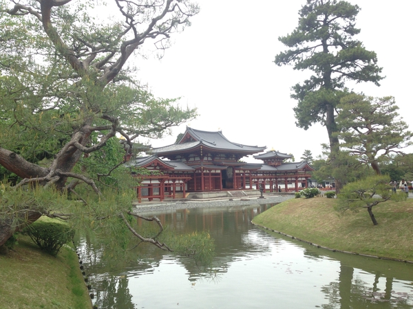 いま　ふたたびの　世界遺産　平等院　　☆