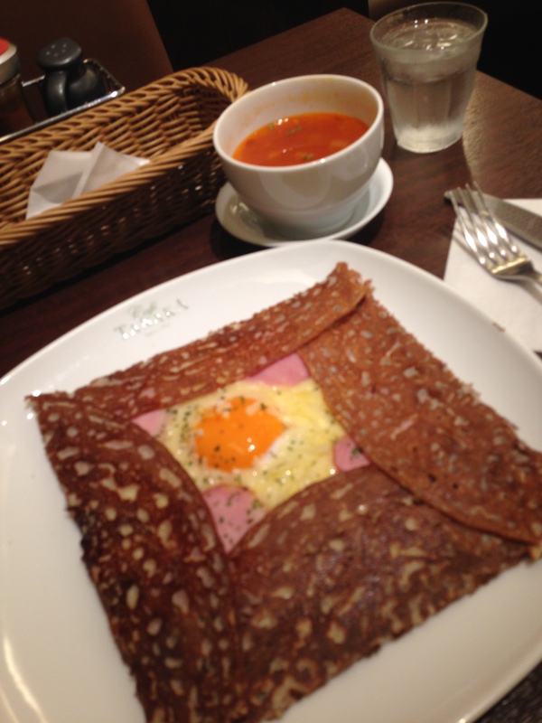 カフェ　ＴＡＮＡＫＡ　ｊａｚｚ　さんで　ランチ　　☆