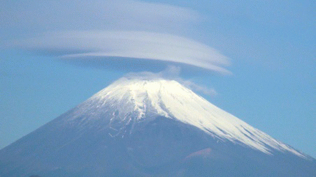 ★今朝の富士山★笠雲富士