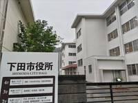 廃校舎が市役所に 2024/07/01 09:00:00