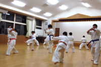 ６/１８　大人見道場空手稽古 2012/06/22 23:31:58