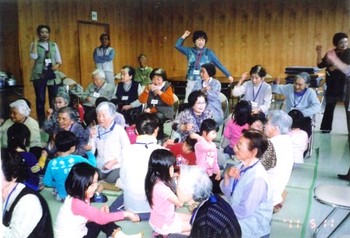 「みなみ」と「あやめ」のサロンから