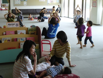 子育てサークル「ハッピールンルン」