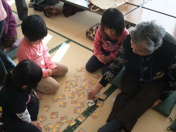 北部地区　サロンと保育園の交流会　