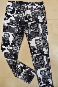 パンツ入荷
