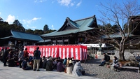 法多山節分祭、午後２時から第２部スタート 2016/02/03 13:50:14