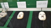 都田図書館展示コーナー　「能面の紹介」