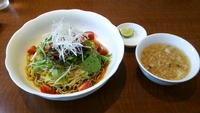 1日10食黒酢冷麺ランチ