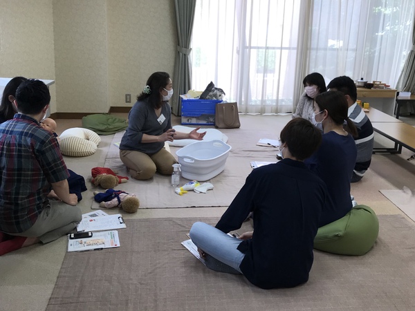 今週のここみの森　0歳おしゃべり会、土曜日プレパパママ教室、パパといっしょの日、あります