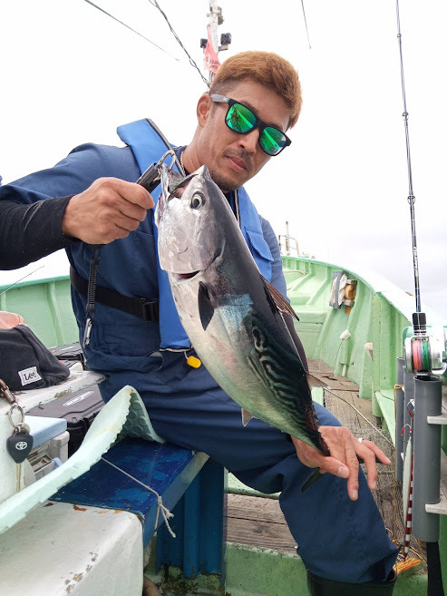 10/11ジギング釣り果・カンパチ・ハタ・カツオ