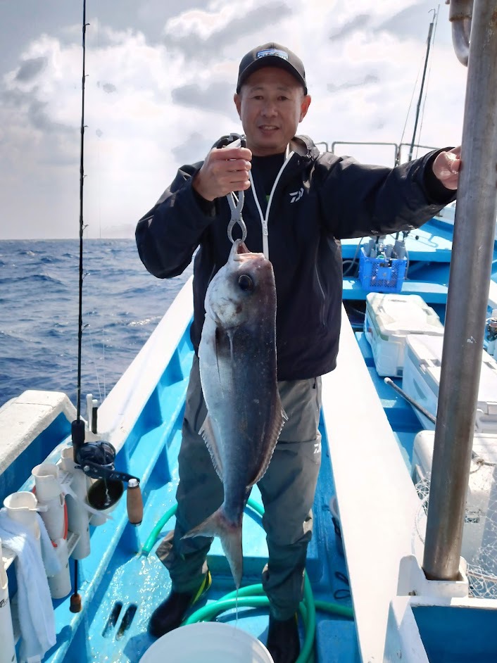 5/11ジギング釣り果・キハダマグロ