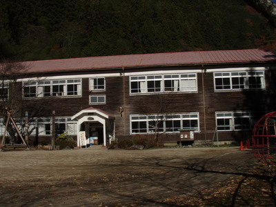 旧木沢小学校