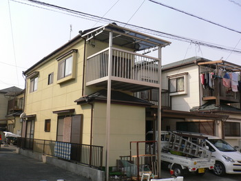屋根付バルコニー