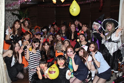 １００名参加のハロウィンパーティ
