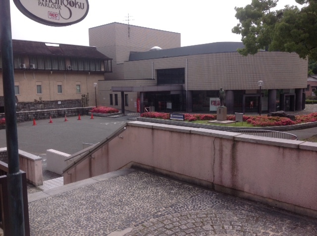 岡崎市民会館