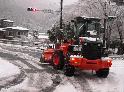 ★朝から除雪車が★