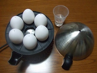 電気ゆで卵器