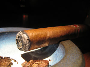 last　night　cigar