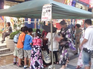 モルン♪と高井ちかちゃんがモール街に遊びに来てくれました！