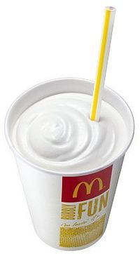 マックに期間限定シェイクのヨーグルト味が登場