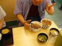 牛丼と豚丼 2009/05/24 20:02:05