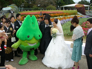 立体花博で結婚式！