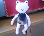 生後３４日目 2010/05/04 09:33:46