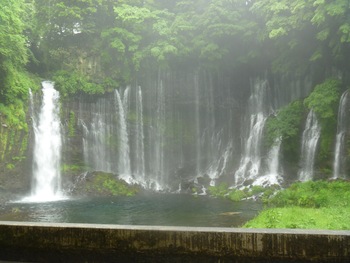 鐘山荘でのひととき。。。