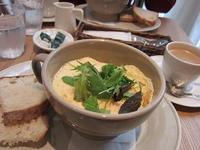 「Afternoon Tea  」でランチ♪ 2011/12/10 12:46:54
