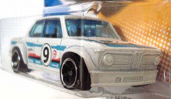 BMW 2002の白！！