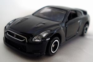 抜粋・・・日産 GT-R（トイズドリームプロジェク）トミカ