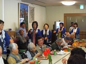★特養ホームでお花見会★