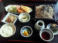 施術と昼ごはん