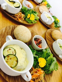 ナーティー食堂。 2016/04/05 14:46:00
