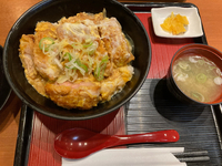 ロースカツ丼