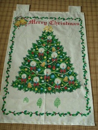 クリスマスのタペストリーを作りました。