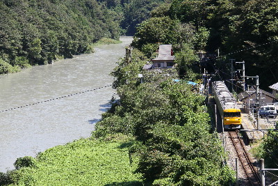 飯田線唐笠駅にて・・・ドクター東海