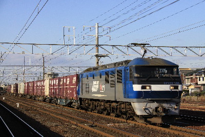 機関車「金太郎」が東海道線を下る