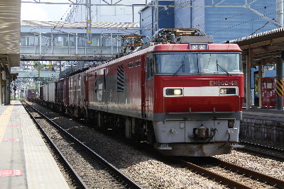 香椎駅で貨物撮り