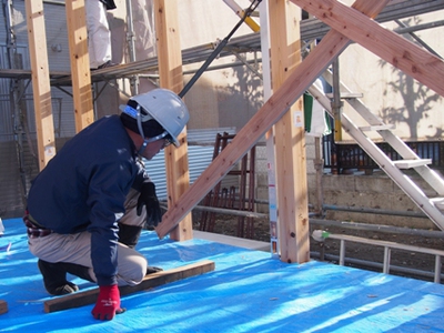 「雄踏の家」建て方1日目（午前）