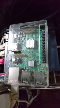 Raspberry Pi 3 専用ACアダプタ をついに購入！