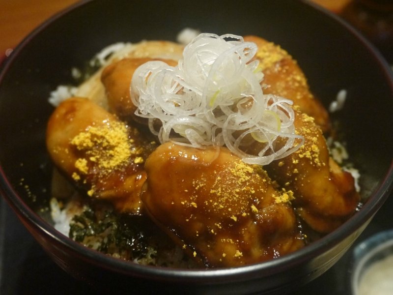 村櫛の割烹和食店『旬彩 一徳』の牡蠣カバ丼