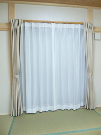 和室のカーテン♪