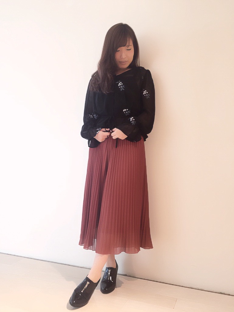刺繍ブラウス♪