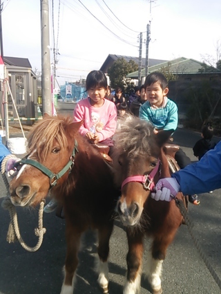 サーフ後..住宅展示場。。