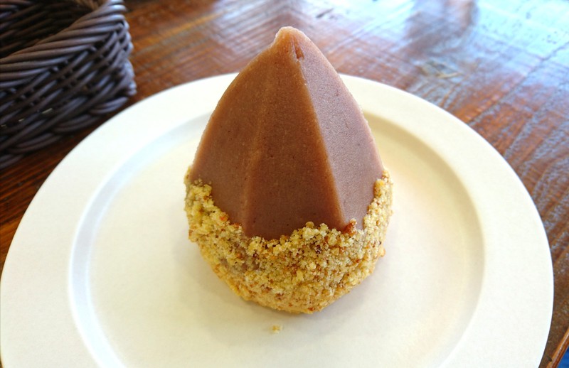 【藤枝市青木】バウムクーヘン専門店「カフェ リーベンローザ（Cafe Lieben rosa）」でケーキと紅茶を楽しむ！