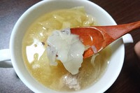 【アレンジレシピ】シュウマイの皮が乾いてパリパリになってしまったので、ワンタンスープもどきを作ってみた！