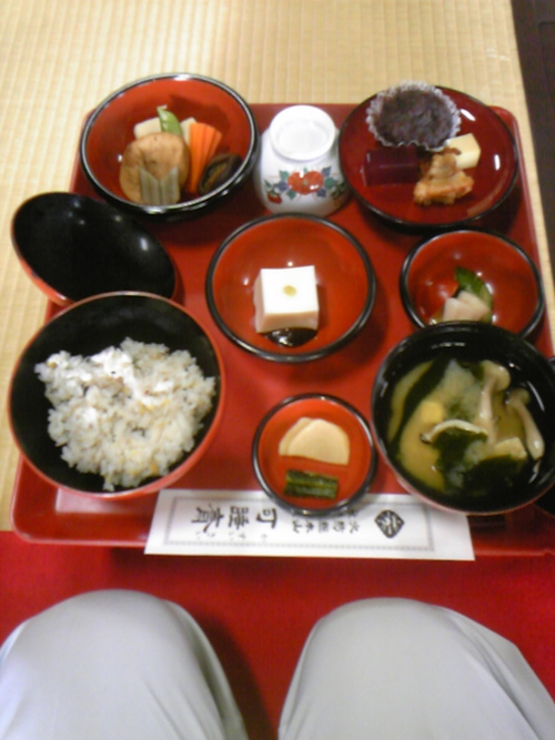 可睡斎、座禅、精進料理、写経体験
