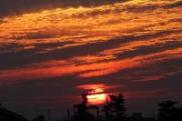 最近の夕日、夕焼け、朝日、朝焼け 2012/10/12 21:27:17