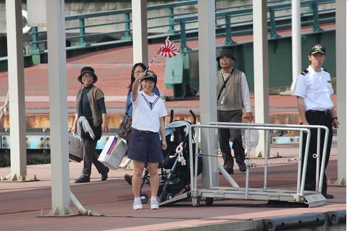 呉港・艦船めぐり
